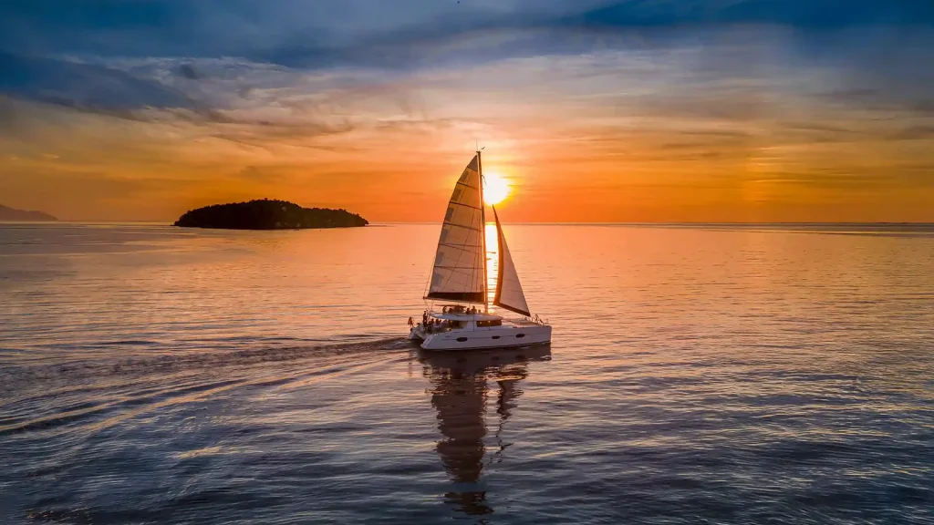 Best Time to Visit Komodo by Yacht | Komodo Sailing Season Guide