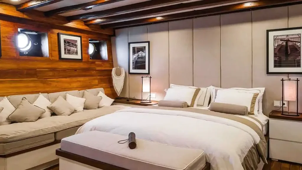 Flores to Lombok Yacht Charter | Komodo Yacht Charters