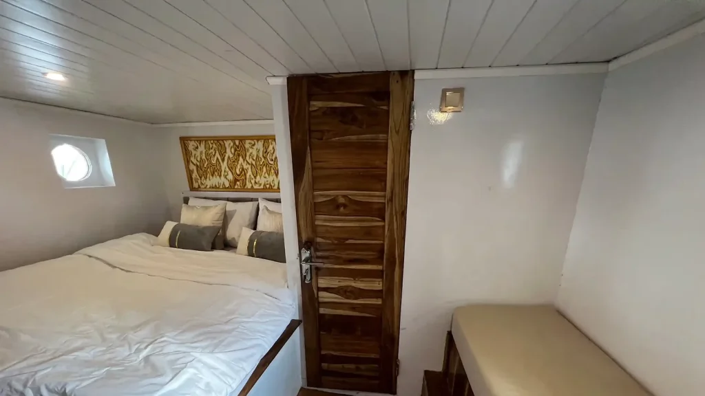 Komodo Corporate Charter — Team Retreat & Group Boat Hire Labuan Bajo