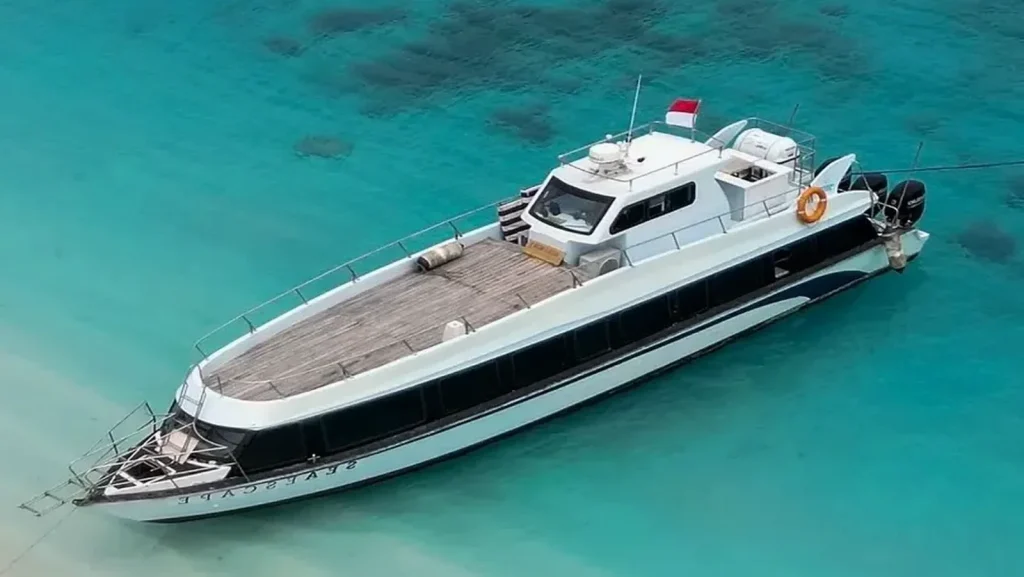 Komodo Yacht Charter from Singapore: Weekend Escape Guide