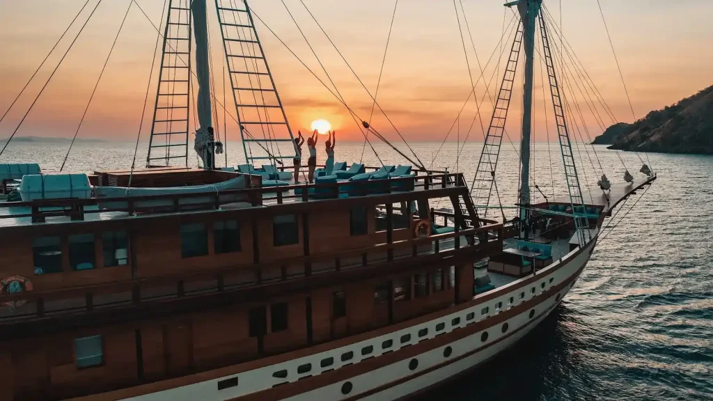 Yoga Retreat Cruise Indonesia: Wellness Sailing in Komodo & Beyond
