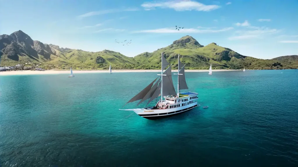Expert Phinisi Charter Broker Indonesia | Komodo Yacht Chart