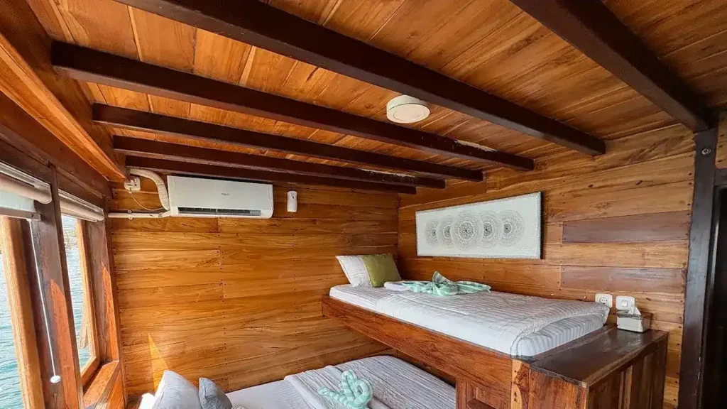 Komodo Family Yacht Charter: Bespoke Voyages for Groups and Families